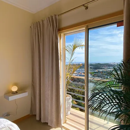 Encosta Ocean View Daire